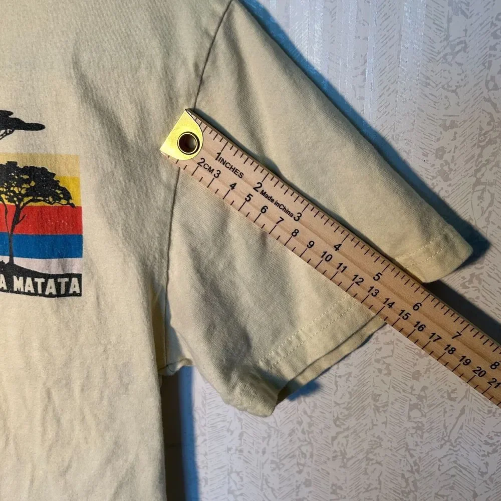 Hakuna Matata Girl's T-Shirt Yellow Cotton 2-Sided Rolled Hem Disney Size Small - Picture 6 of 8